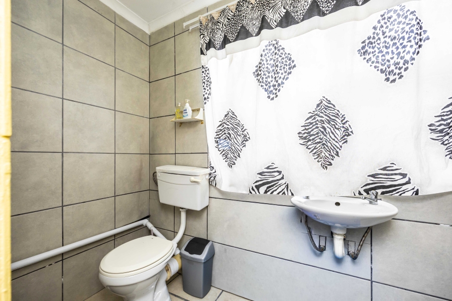 4 Bedroom Property for Sale in Cambridge Eastern Cape